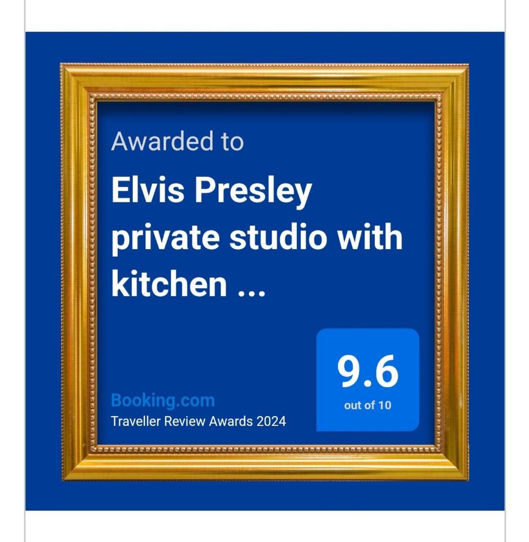 Elvis Presley Private Studio With Kitchen And Airconditioning غوس المظهر الخارجي الصورة